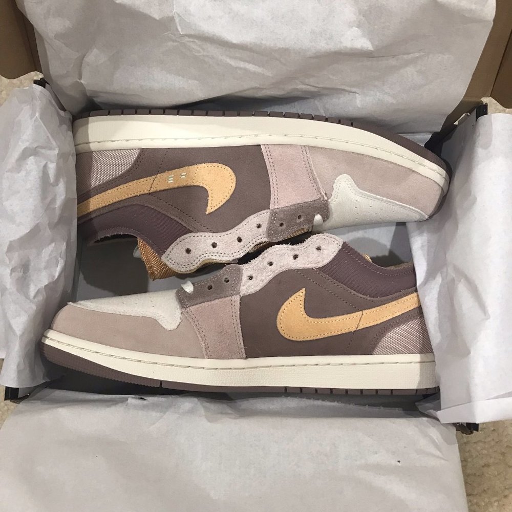 Nike Air Jordan 1 Low SE Craft Taupe Haze / Mint Foam BRAND NEW Mens Size 10.5 - Picture 2 of 16